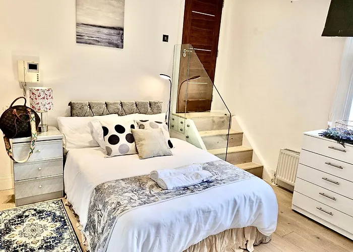 Entire Studio In Central London